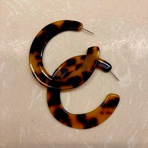 Black and Brown patterned hoops.